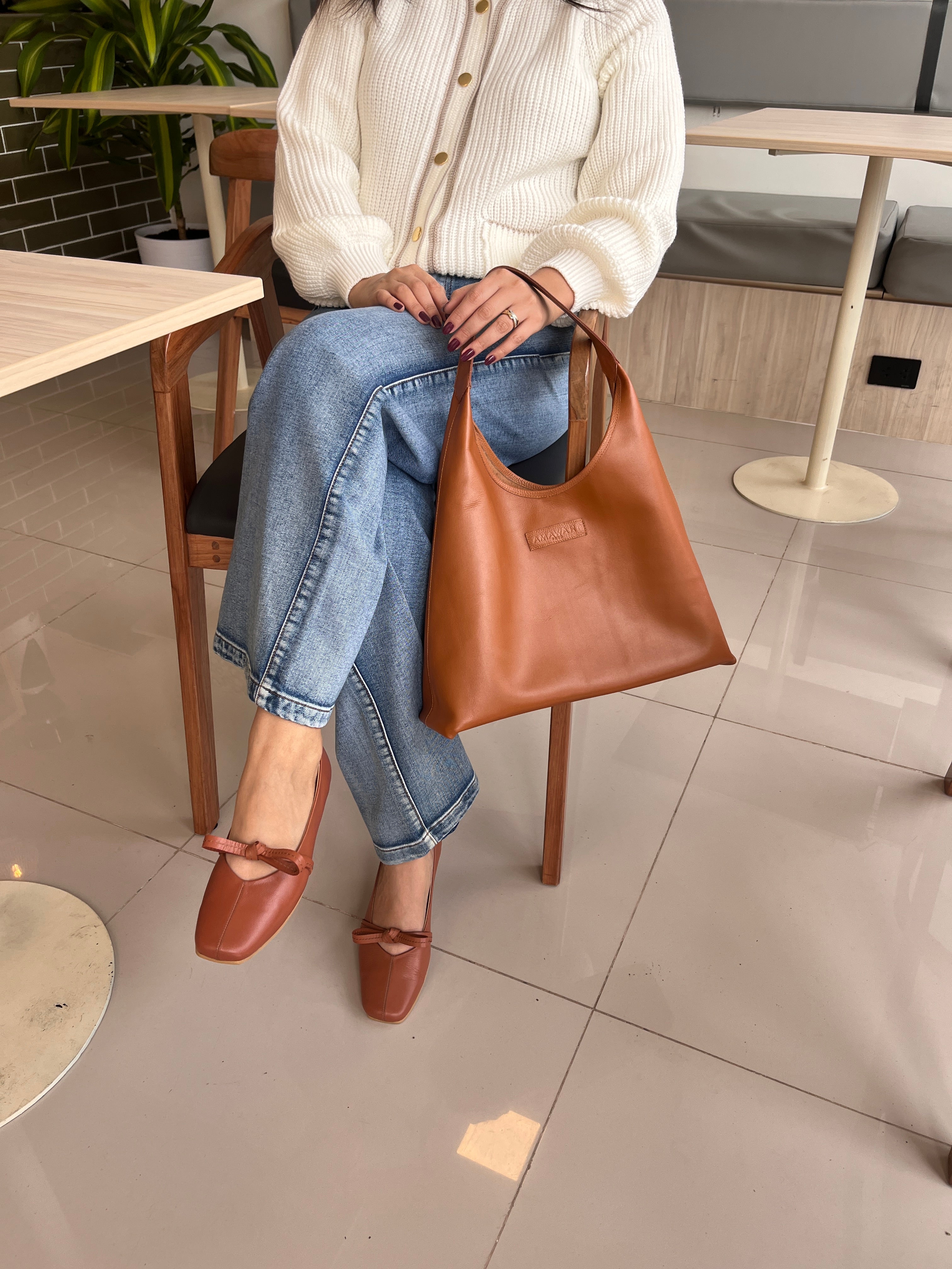 CARTERA RAFAELLA 100% CUERO CAMEL