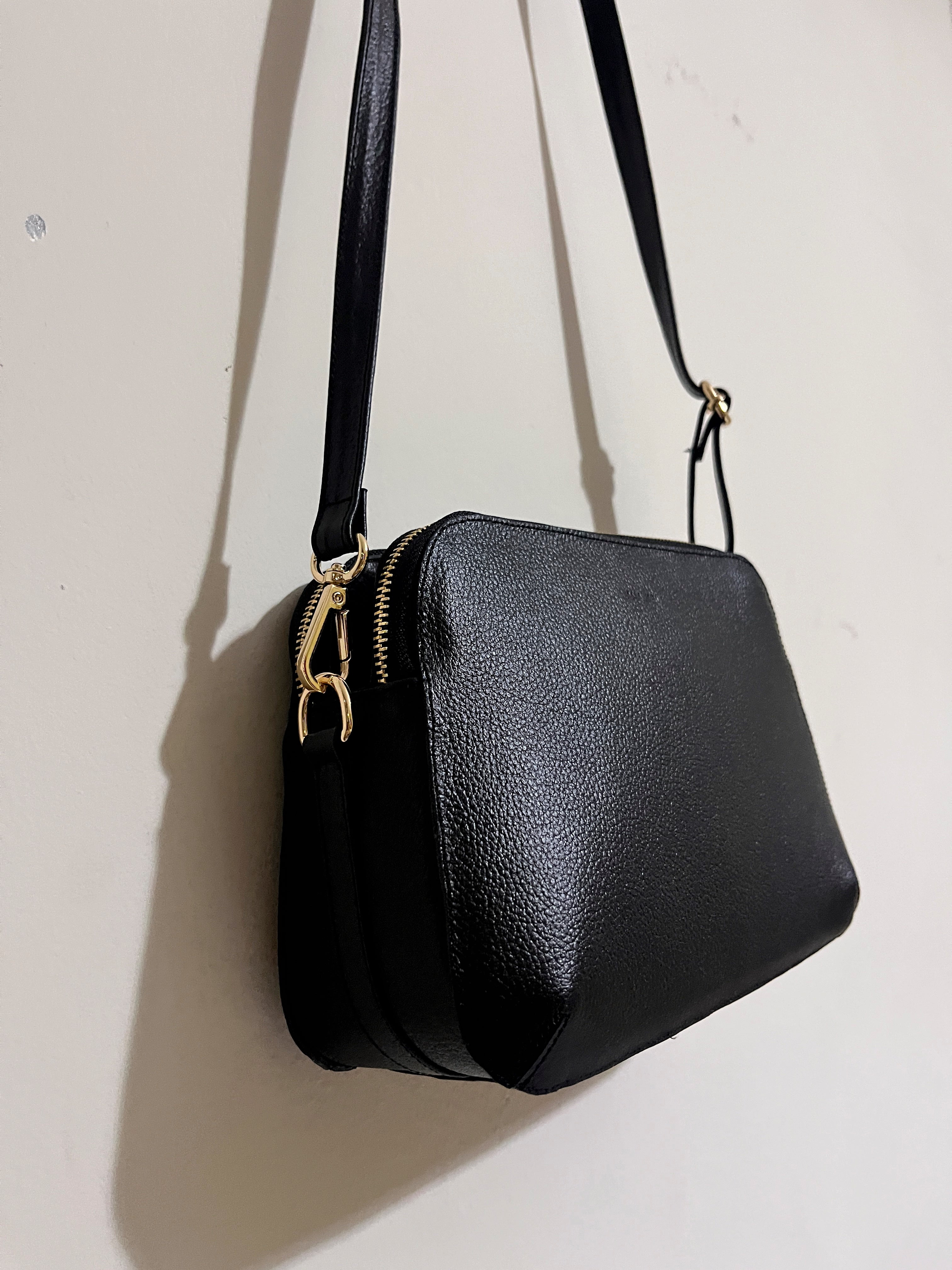 MORRAL DE 100% CUERO